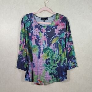 10516 FINAL PRICE Claire Desjardins blue & pink floral lightweight sweater M